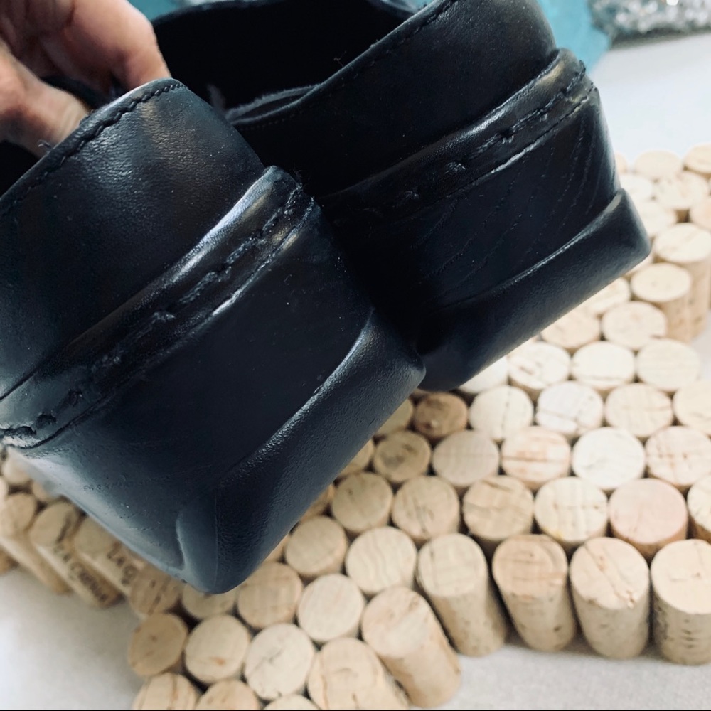 Classic Black Leather Slip-On Clogs - Picture 5 of 8